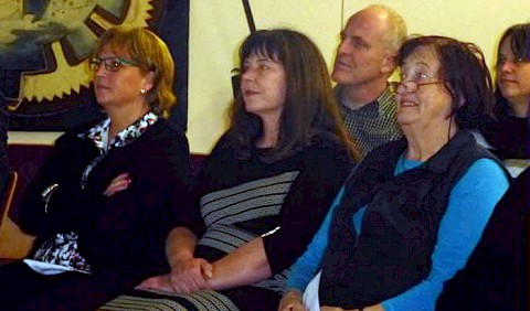 v.l.n.r.: Die Podiumsgäste Heike Scharfenberger, Jutta Steinruck, Ortsvorsteherin Barbara Baur