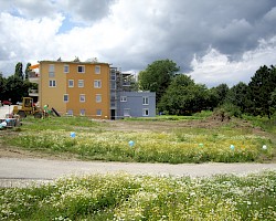 Das Grundstück mit Blick auf Heller Wohnnen