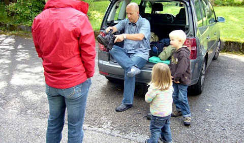 Alles wartet auf Papa